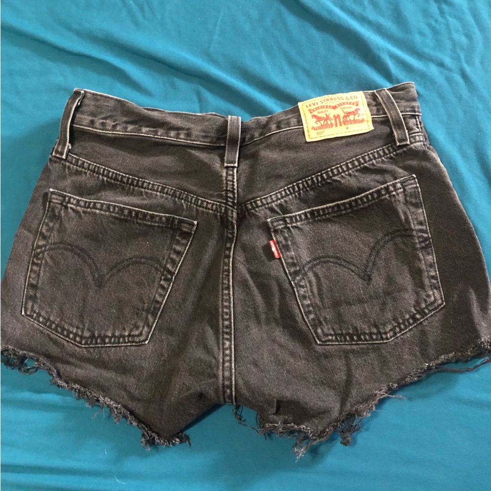 Black Levi 501s